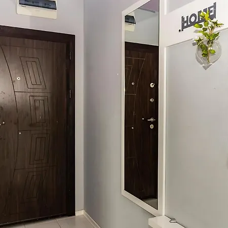 апартамент Lazur Luxury Apartment